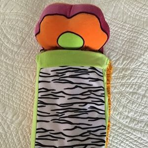 Manhattan Toy Groovy Girls Bed - Early 2000s